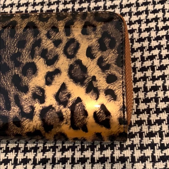 Leopard Print Double-Sided Wallet - Picture 2 of 6